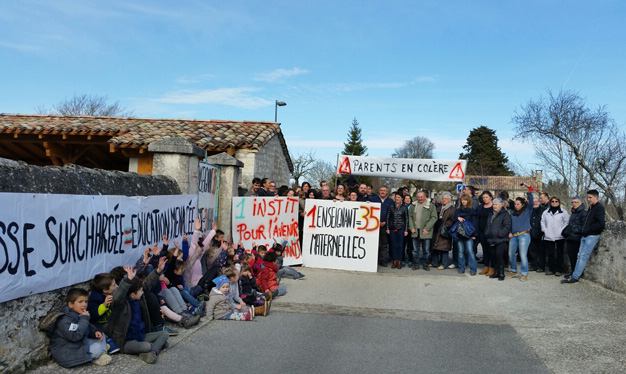 Rassemblement pour une nouvelle classe le 11 février 2017